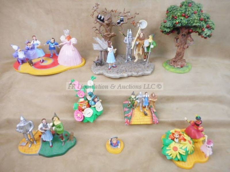 lot 406 image: Oz figurines
