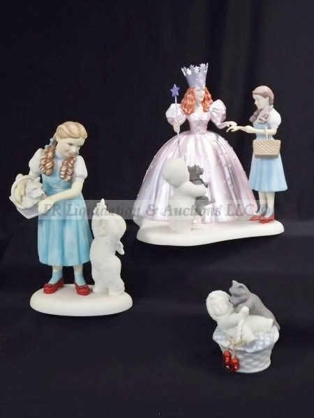 lot 91 image: Snowbabies