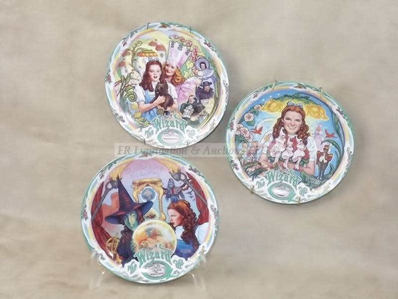 lot 123 image: Musical plates of Oz