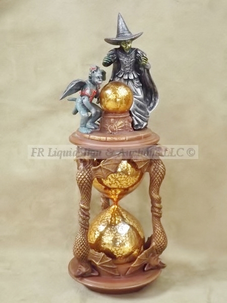 lot 129 image: Wicked witch night light