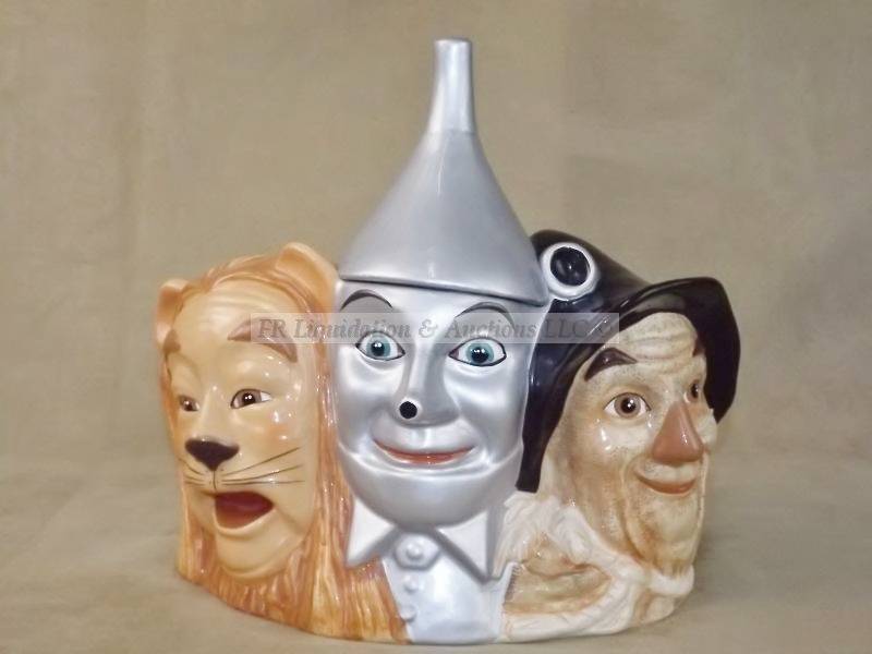 lot 171 image: Oz cookie jar