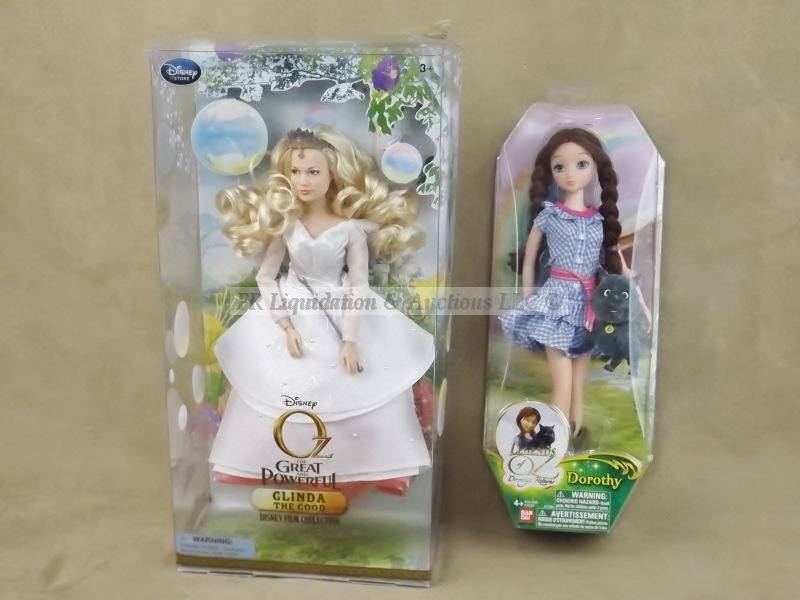 lot 184 image: Legends of Oz dolls