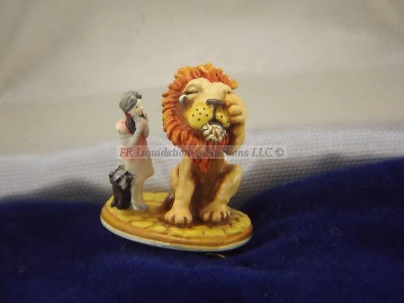 lot 217 image: Goebel Olszewski Oz miniatures