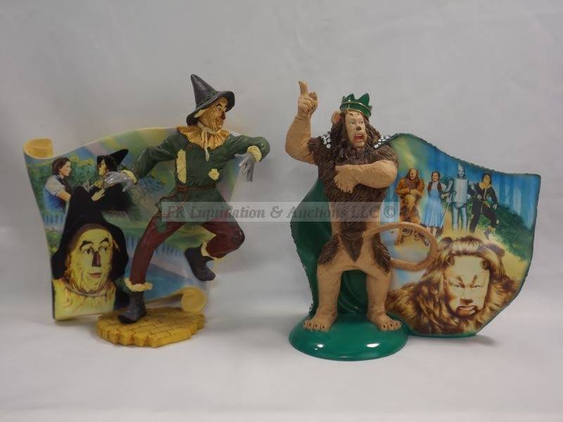 lot 246 image: Bradford exchange beyond the rainbow series figurines