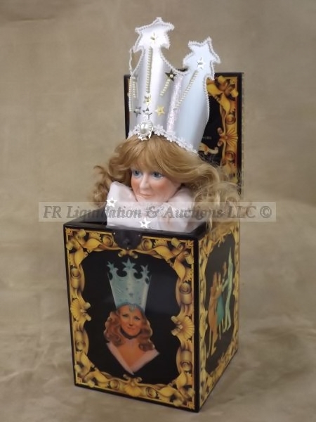 lot 300 image: Oz musical jack in the box