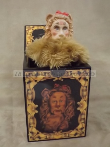 lot 301 image: Oz musical jack in the box