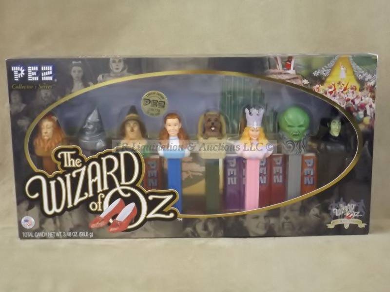lot 323 image: Pez Oz