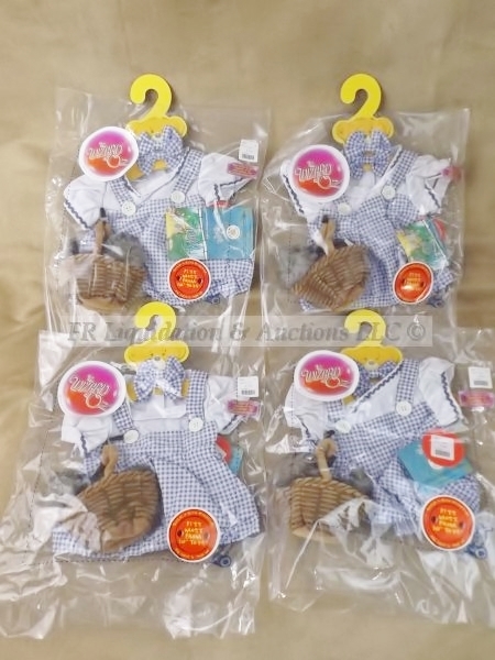 lot 360 image: Oz build-a-bear