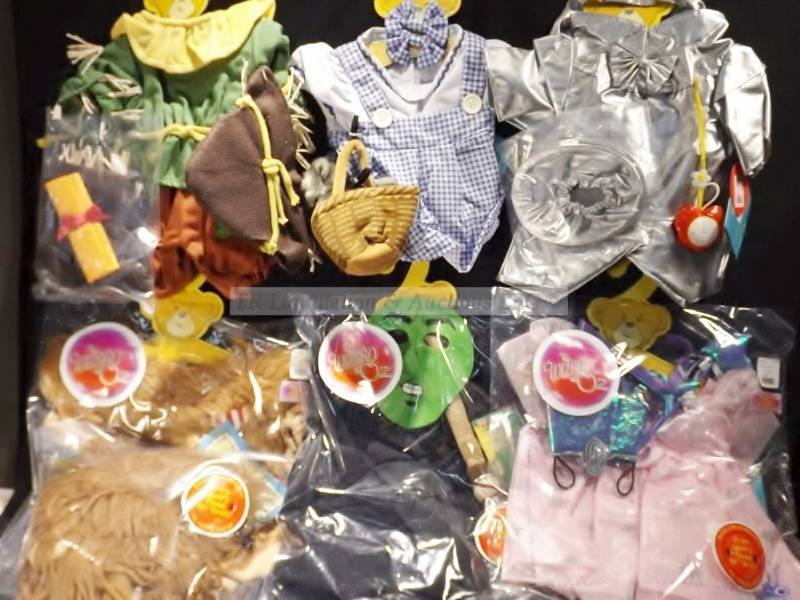 lot 363 image: Oz build-a-bear