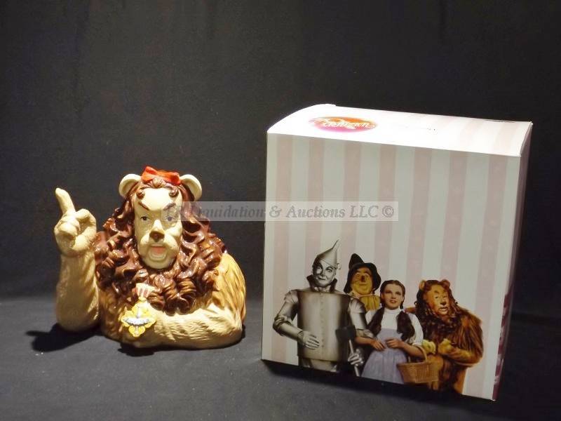 lot 376 image: Oz coin bank cowardly lion