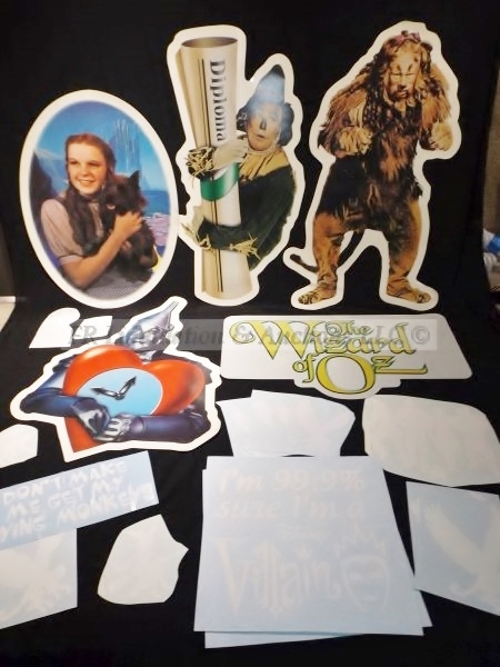 lot 404 image: Oz window decals