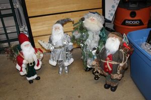 lot 88 image: Standing Santa figurines