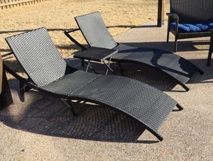 lot 163 image: Outdoor lounge chairs and small table