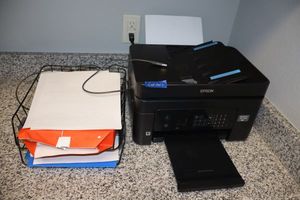 lot 107 image: Epson Workforce WF 2930 printer and paper tray