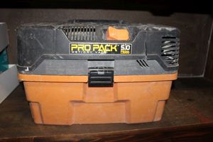 lot 238 image: Pro Pack wetdry vac as shown