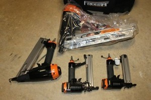 lot 248 image: Freeman framing nailer and tool set