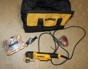 lot 252 image: DEWALT  Oscillating Multi-Tool set