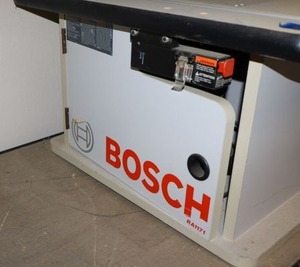 lot 209 image: Bosch router table