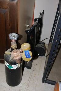 lot 216 image: Turbo Torch gas cylinder with regulator