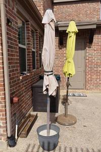 lot 164 image: Outdoor umbrella stand bases