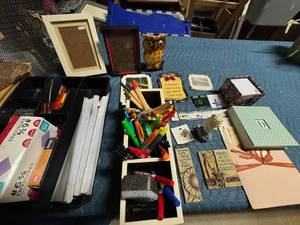 lot 310 image: Just added....office desk items