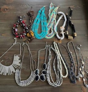 lot 313 image: Just added....jewelry necklace selection