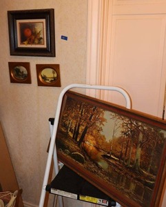 lot 41 image: Vintage wall art - 4 total