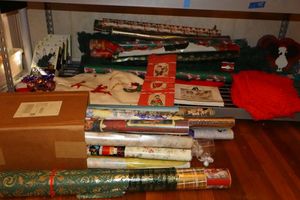 lot 47 image: Christmas decor and wrapping paper