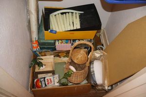 lot 89 image: Misc. craft items with Tailors Ham