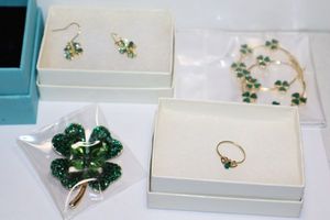 lot 102 image: Jewelry St. Patricks Day jewelry
