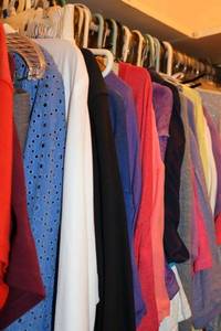 lot 154 image: Womens clothes size XL2XL mostly