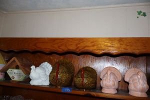 lot 172 image: Turkey figurines and birdhouses