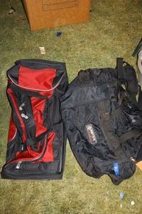 lot 218 image: Duffle bags