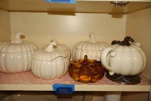lot 238 image: Ceramic pumpkin cannisters and teapot