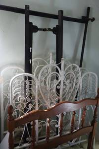 lot 284 image: Twin size headboards and bed frames