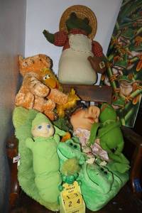 lot 314 image: Frog lot poster, frog foot warmer, Kermit and Miss Piggy dolls and more