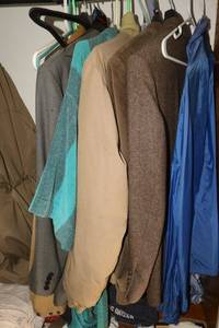 lot 316 image: Mens suit jackets and coats