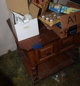 lot 210 image: Vintage side table and light bulbs