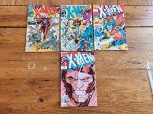 lot 16 image: Selection of vintage comics - Marvel - X-Men
