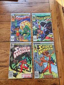 lot 104 image: Selection of vintage comics - Marvel - Spider-Woman - 1970s
