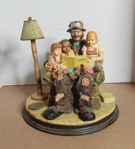 lot 2 image: Vintage Emmett Kelly Jr Flambro Porcelain Clown Figurine - Learning Together - Images of Emmett #01888 - hand signed
