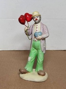 lot 63 image: Vintage Emmett Kelly Jr Flambro Porcelain Clown Figurine - Weary Willie - hand signed