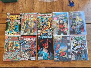 lot 189 image: Selection of vintage comics - Marvel & DC - Fantastic Four, Wonder-Man, Steel, Star Squadron, Spider-Man
