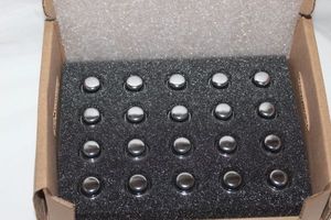 lot 115 image: Lugnuts, New
