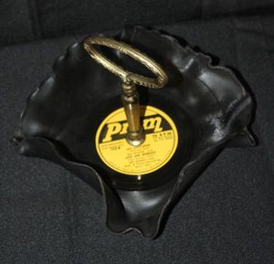 lot 119 image: Vintage Decorative bowl made from a Vinyl Record