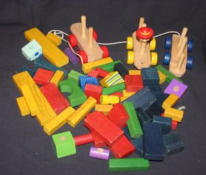 lot 138 image: Wood building blocks