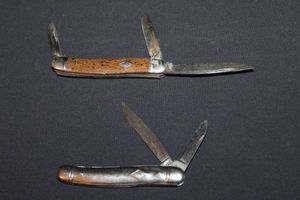 lot 181 image: Two Vintage Imperial Diamond Edge Pocket Knives