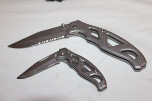 lot 183 image: Set of Two Gerber Pocket Knives