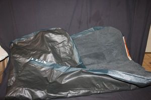 lot 198 image: Twin Size Air Mattress