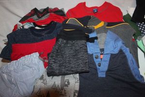 lot 226 image: boys size 5 clothing